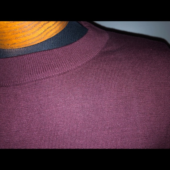 Never worn Kenneth Roberts knit sweater - Picture 2 of 8